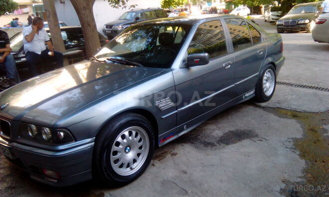 BMW 320 1992, 358,000 km - 2.0 l - Bakı