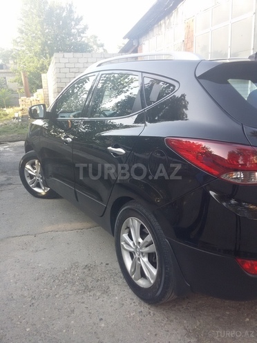 Hyundai ix35 2012, 84,000 km - 2.0 l - Yevlax