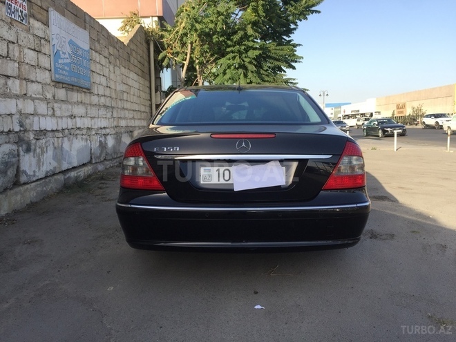 Mercedes E 350 2006, 176,543 km - 3.5 l - Bakı