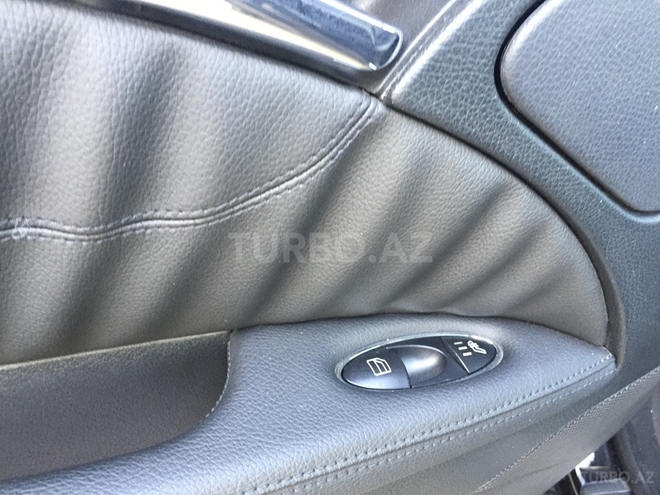 Mercedes E 350 2006, 176,543 km - 3.5 l - Bakı