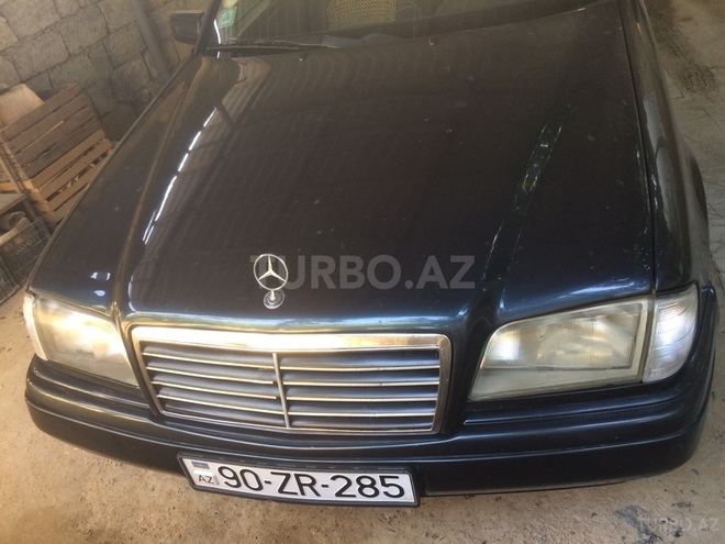 Mercedes C 180 1995, 270,000 km - 1.8 л - Bakı