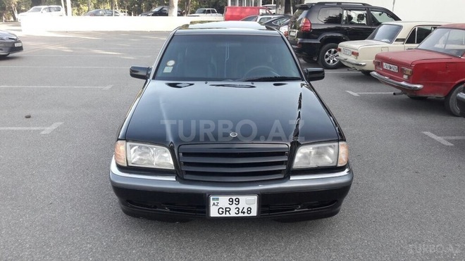 Mercedes C 230 1999, 225,000 km - 2.3 l - Sumqayıt