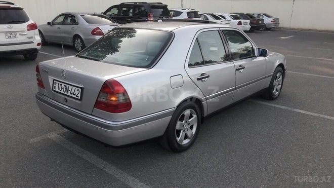 Mercedes C 180 1995, 267,000 km - 1.8 l - Sumqayıt