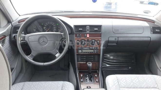 Mercedes C 180 1995, 267,000 km - 1.8 l - Sumqayıt