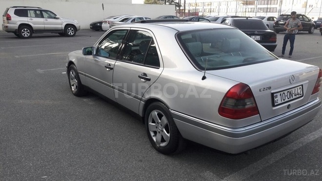 Mercedes C 180 1995, 267,000 km - 1.8 l - Sumqayıt