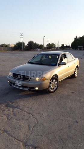 Audi A4 2001, 355,000 km - 1.8 l - Bakı