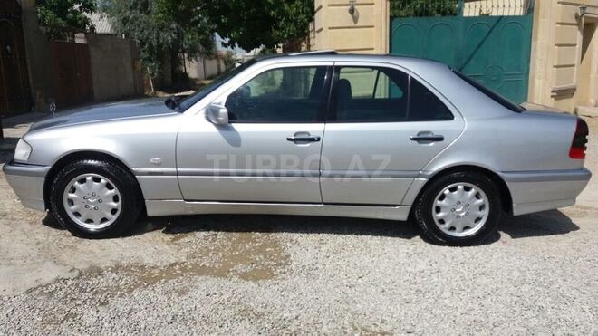 Mercedes C 240 1998, 141,000 km - 2.4 l - Bakı