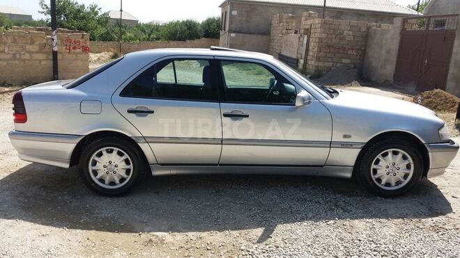 Mercedes C 240 1998, 141,000 km - 2.4 l - Bakı