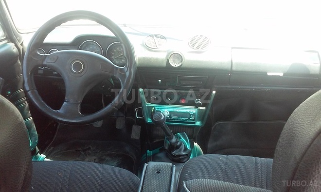 LADA (VAZ) 2106 1976, 280,000 km - 1.3 л - Bakı