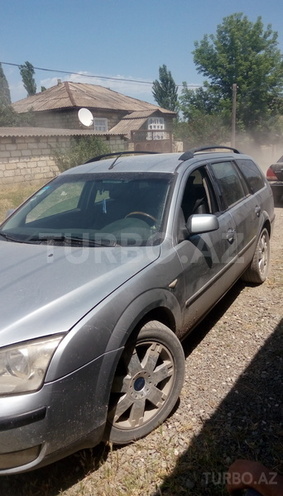 Ford Mondeo 2004, 230,000 km - 2.0 l - Quba