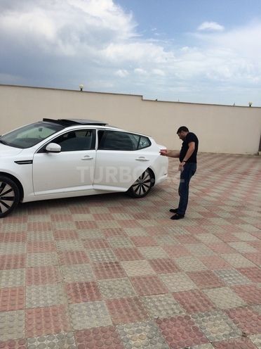 Kia Optima 2011, 130,000 km - 2.0 л - Bakı