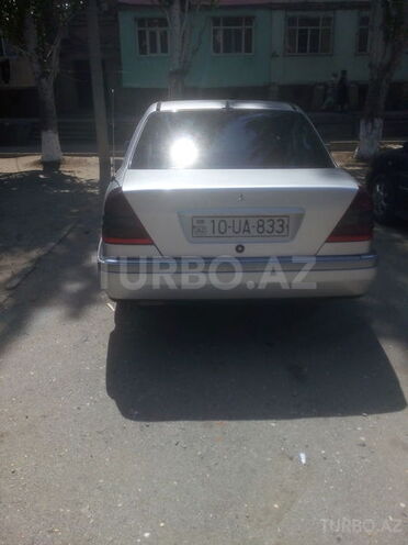Mercedes C 220 1997, 568,000 km - 2.2 l - Bakı
