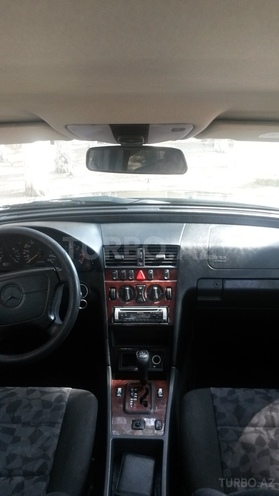 Mercedes C 220 1999, 345,000 km - 2.2 л - Sumqayıt