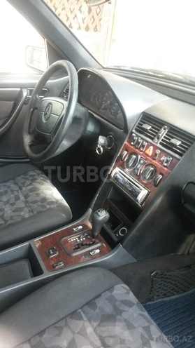 Mercedes C 220 1999, 345,000 km - 2.2 л - Sumqayıt