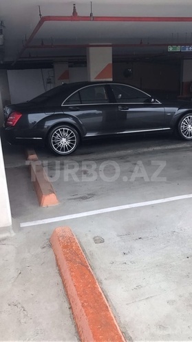 Mercedes S 500 2011, 144,000 km - 4.7 l - Bakı
