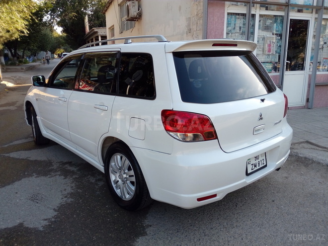 Mitsubishi Airtrek 2002, 191,000 km - 2.0 l - Sumqayıt