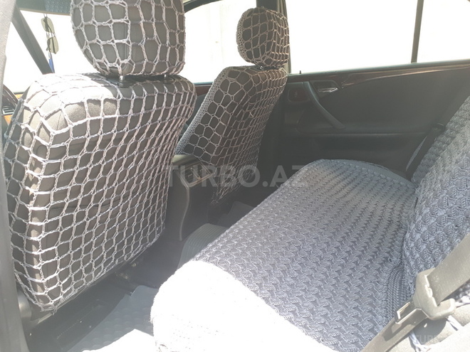 Mercedes E 220 1999, 650,000 km - 2.2 l - Bakı
