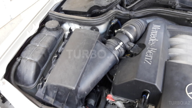 Mercedes E 240 1999, 250,000 km - 2.4 l - Bakı