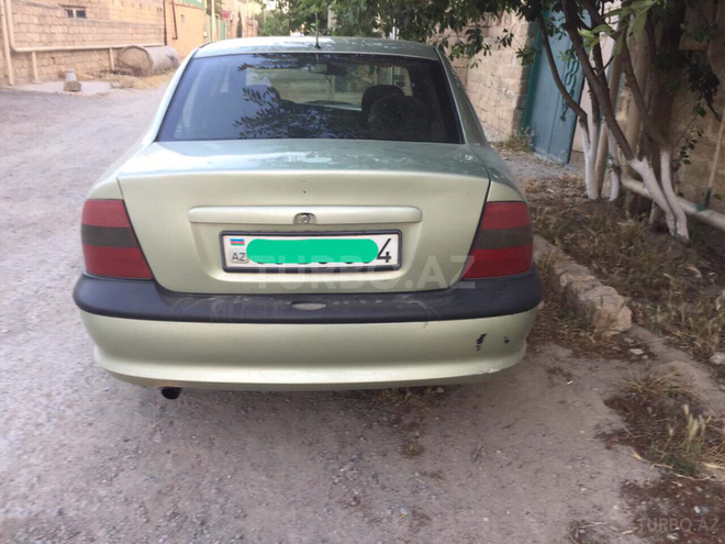 Opel Vectra 1996, 232,000 km - 2.0 л - Bakı