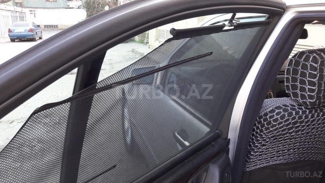 Mercedes E 240 1999, 250,000 km - 2.4 l - Bakı
