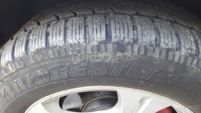 Mercedes E 240 1999, 250,000 km - 2.4 l - Bakı