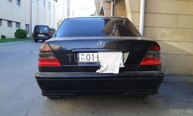 Mercedes C 200 1998, 69,000 km - 1.8 л - Bakı