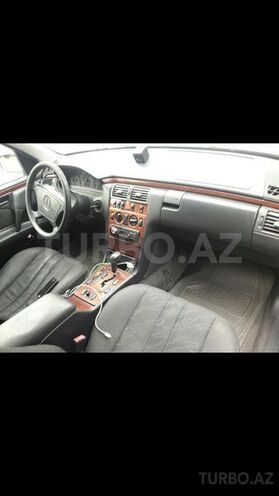 Mercedes E 220 1998, 450,000 km - 2.2 l - Bakı