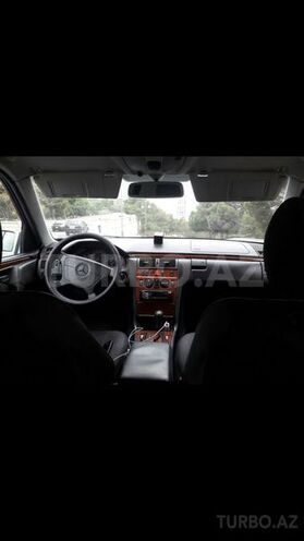 Mercedes E 220 1998, 450,000 km - 2.2 l - Bakı