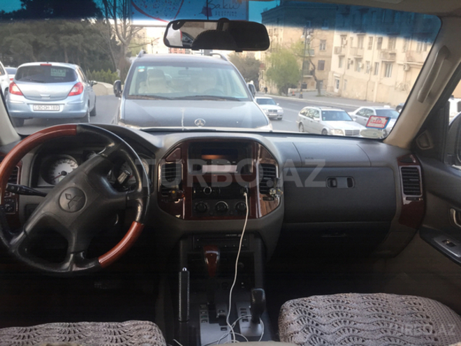 Mitsubishi Pajero 2006, 209,000 km - 3.9 л - Bakı
