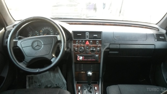 Mercedes C 200 1998, 210,200 km - 2.0 л - Bakı