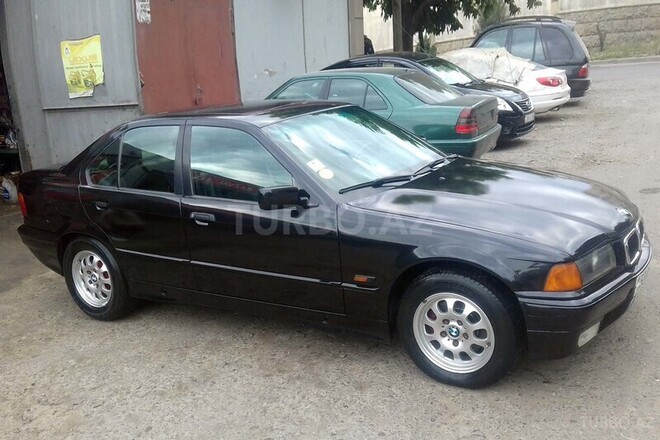 BMW 316 1995, 256,000 km - 1.6 l - Bakı