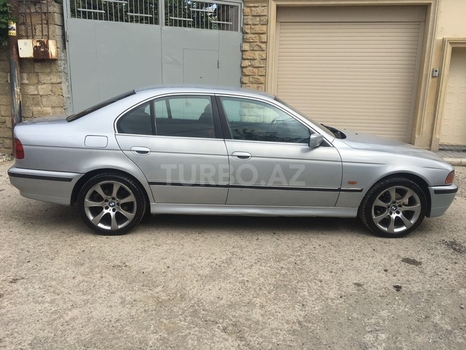 BMW 523 1996, 250,000 km - 2.5 l - Bakı