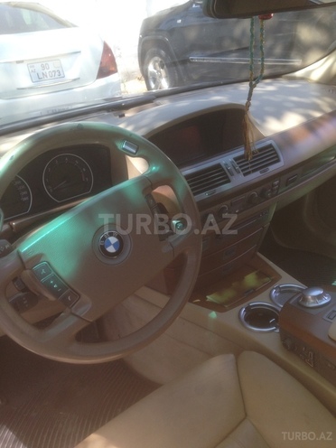 BMW 735 2003, 260,000 km - 3.6 l - Bakı