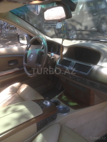 BMW 735 2003, 260,000 km - 3.6 l - Bakı