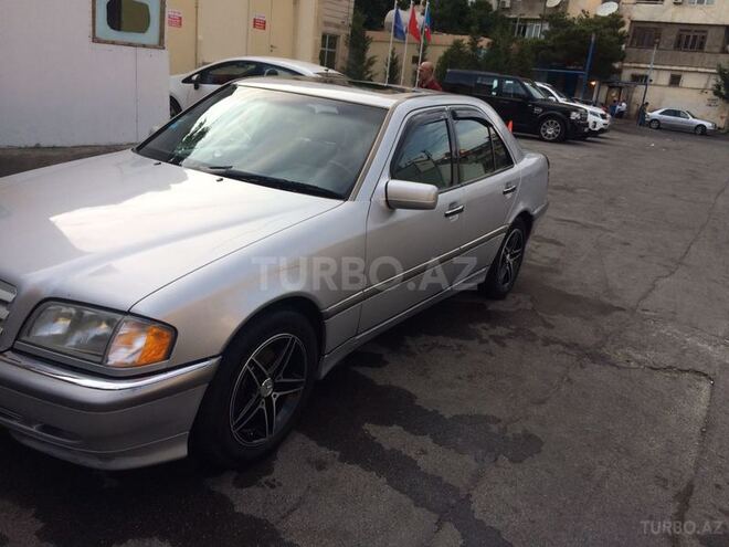 Mercedes C 230 1999, 230,000 km - 2.3 l - Bakı