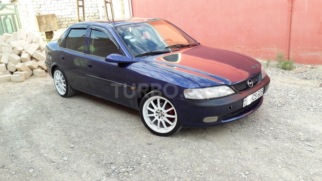 Opel Vectra 1997, 321,643 km - 2.0 l - Bakı