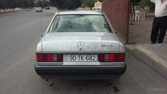 Mercedes 190 1992, 257,000 km - 2.0 l - Sumqayıt