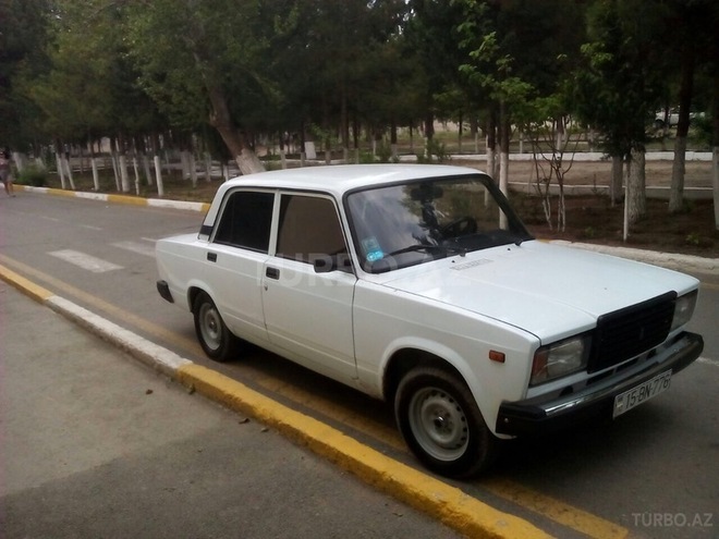 LADA (VAZ) 2107 2005, 220,000 km - 1.6 l - Sumqayıt