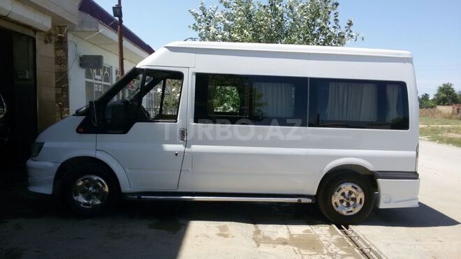 Ford Transit 2000, 207,000 km - 2.5 l - Şabran