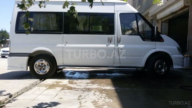 Ford Transit 2000, 207,000 km - 2.5 l - Şabran