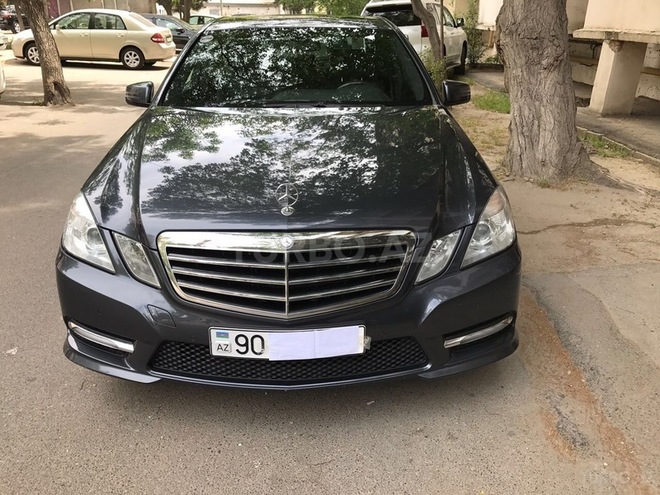 Mercedes E 350 2012, 89,000 km - 3.5 l - Bakı