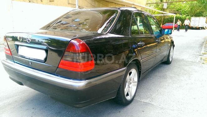 Mercedes C 240 1998, 195,000 km - 2.4 l - Bakı