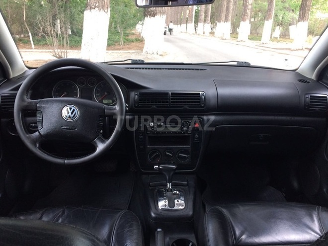 Volkswagen Passat 2001, 247,000 km - 1.8 l - Sumqayıt