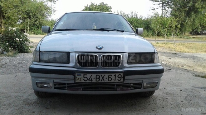 BMW 325 1997, 256,700 km - 2.5 l - Ağcabədi