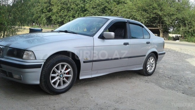 BMW 325 1997, 256,700 km - 2.5 l - Ağcabədi