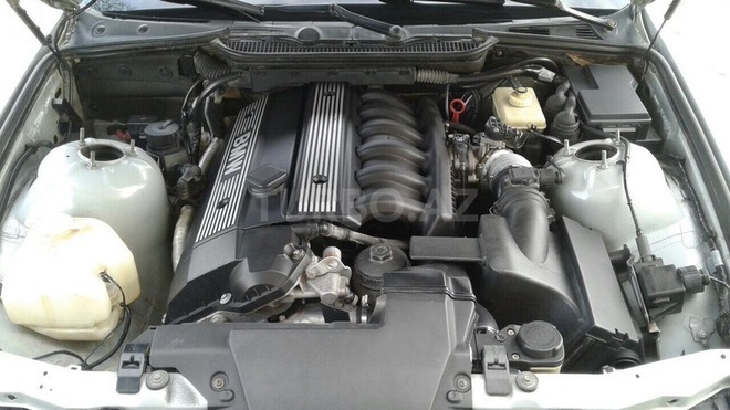 BMW 325 1997, 256,700 km - 2.5 l - Ağcabədi