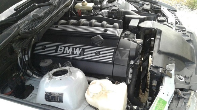 BMW 325 1997, 256,700 km - 2.5 l - Ağcabədi