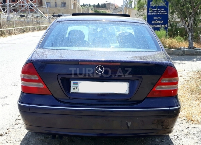 Mercedes C 200 2001, 250,000 km - 2.0 л - Bakı