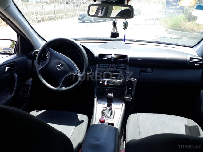 Mercedes C 200 2001, 250,000 km - 2.0 л - Bakı
