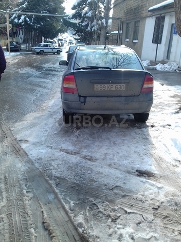 Opel Astra 1998, 275,000 km - 1.6 l - Bakı